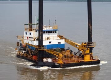 Self-Propelled Jack-Up Barge